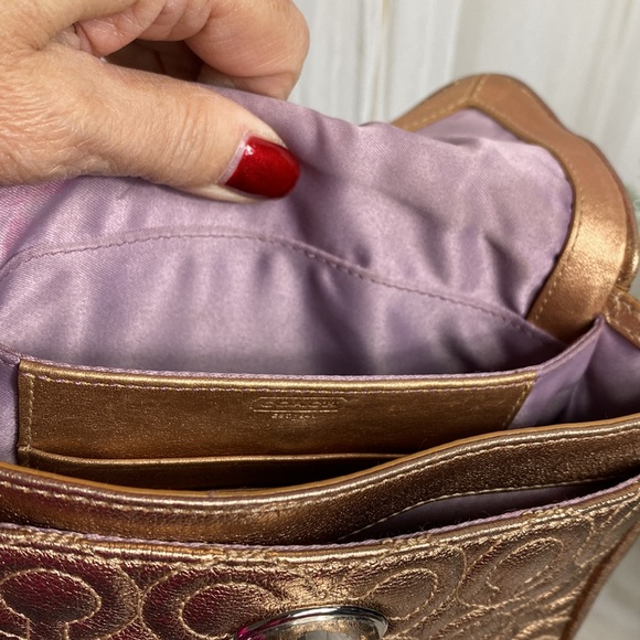 EUC Coach Gold Quilted leather mini bag - Picture 5 of 16